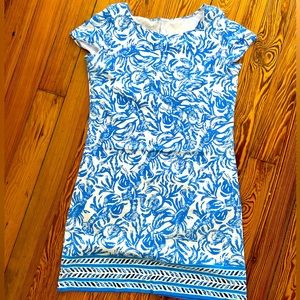 Lilly Pulitzer Women’s Dress Medium Blues and Whites.